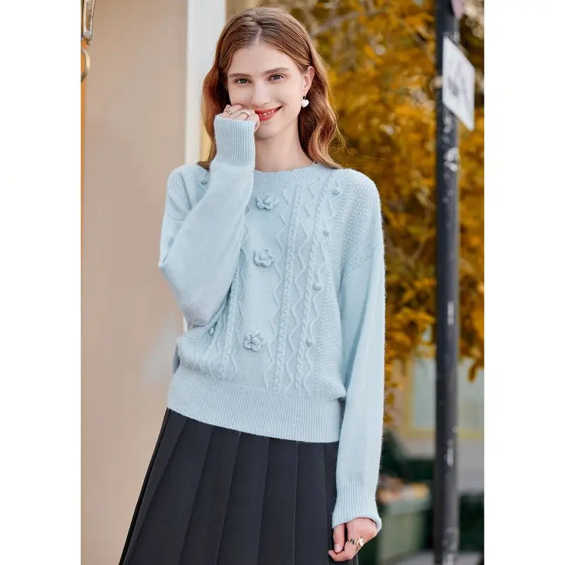 Fashion Women's Clothing 2025 Autumn Winter New Style Temperament Reducing Loose Flower Embroidered Round Neck Sweater Knit Top