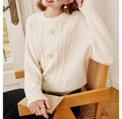 Fashion Women's Clothing 2025 Autumn  Winter New Style Temperament Reducing Loose Flower Embroidered Round Neck Sweater Knit Top